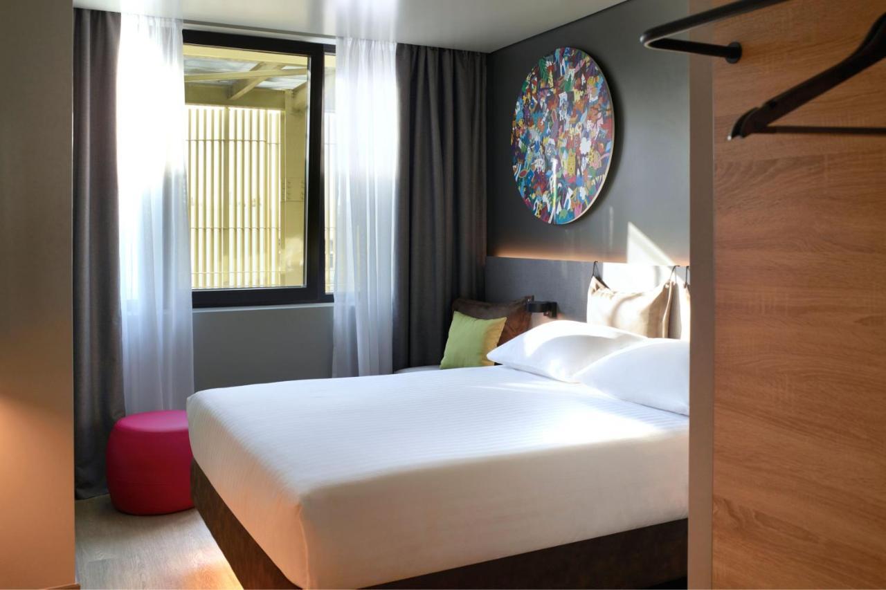 Moxy Athens City Ngoại thất bức ảnh