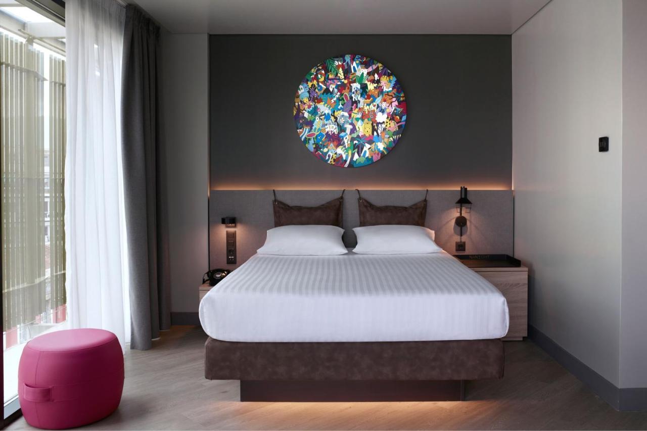 Moxy Athens City Ngoại thất bức ảnh