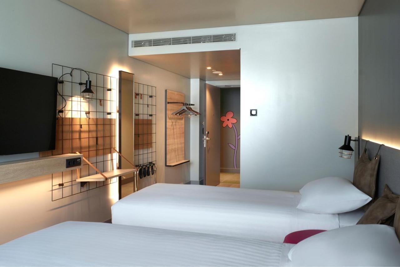 Moxy Athens City Ngoại thất bức ảnh