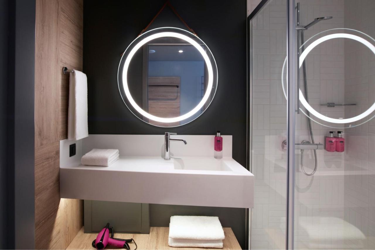 Moxy Athens City Ngoại thất bức ảnh