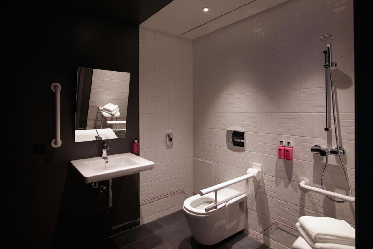 Moxy Athens City Ngoại thất bức ảnh