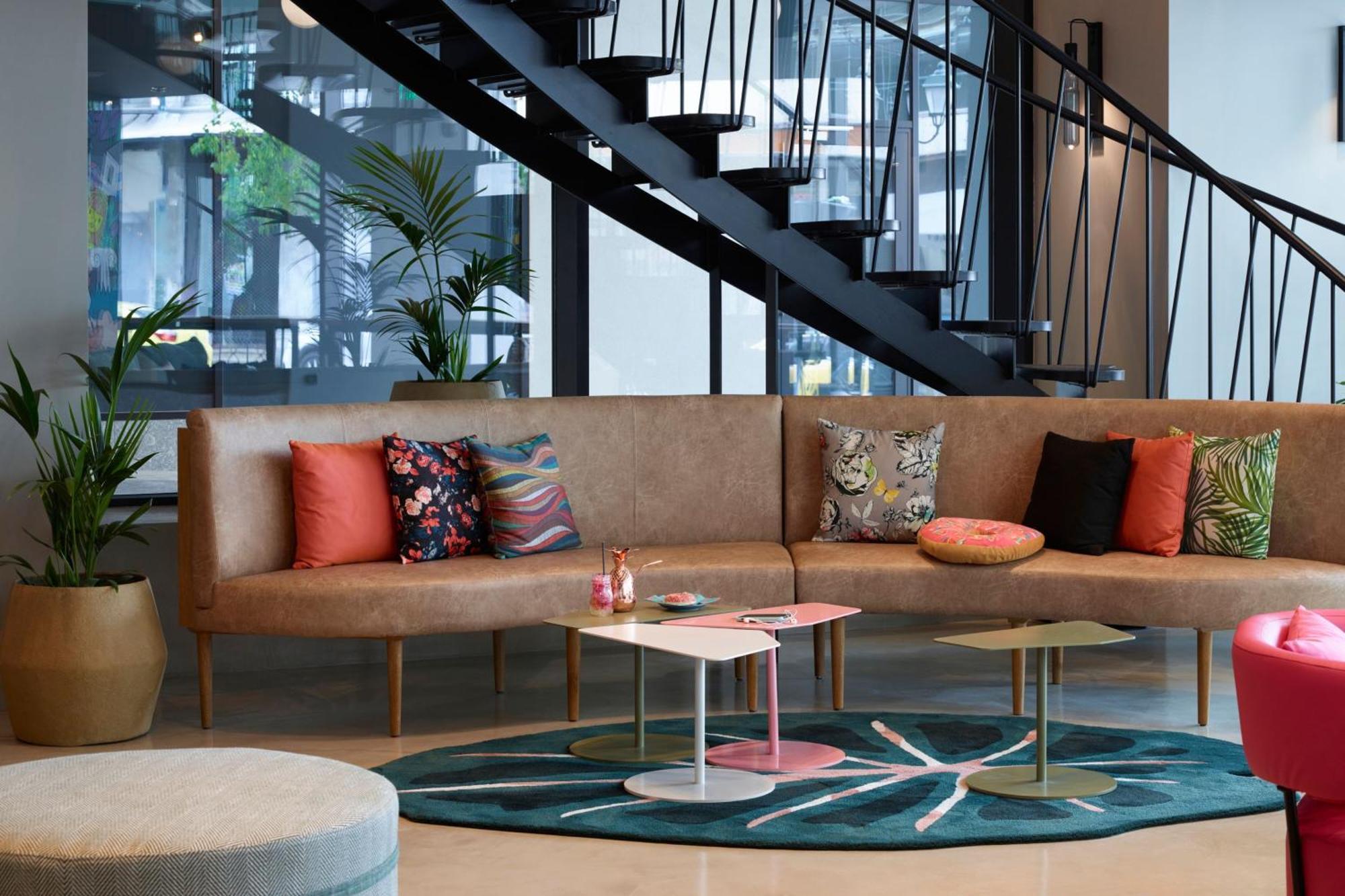 Moxy Athens City Ngoại thất bức ảnh