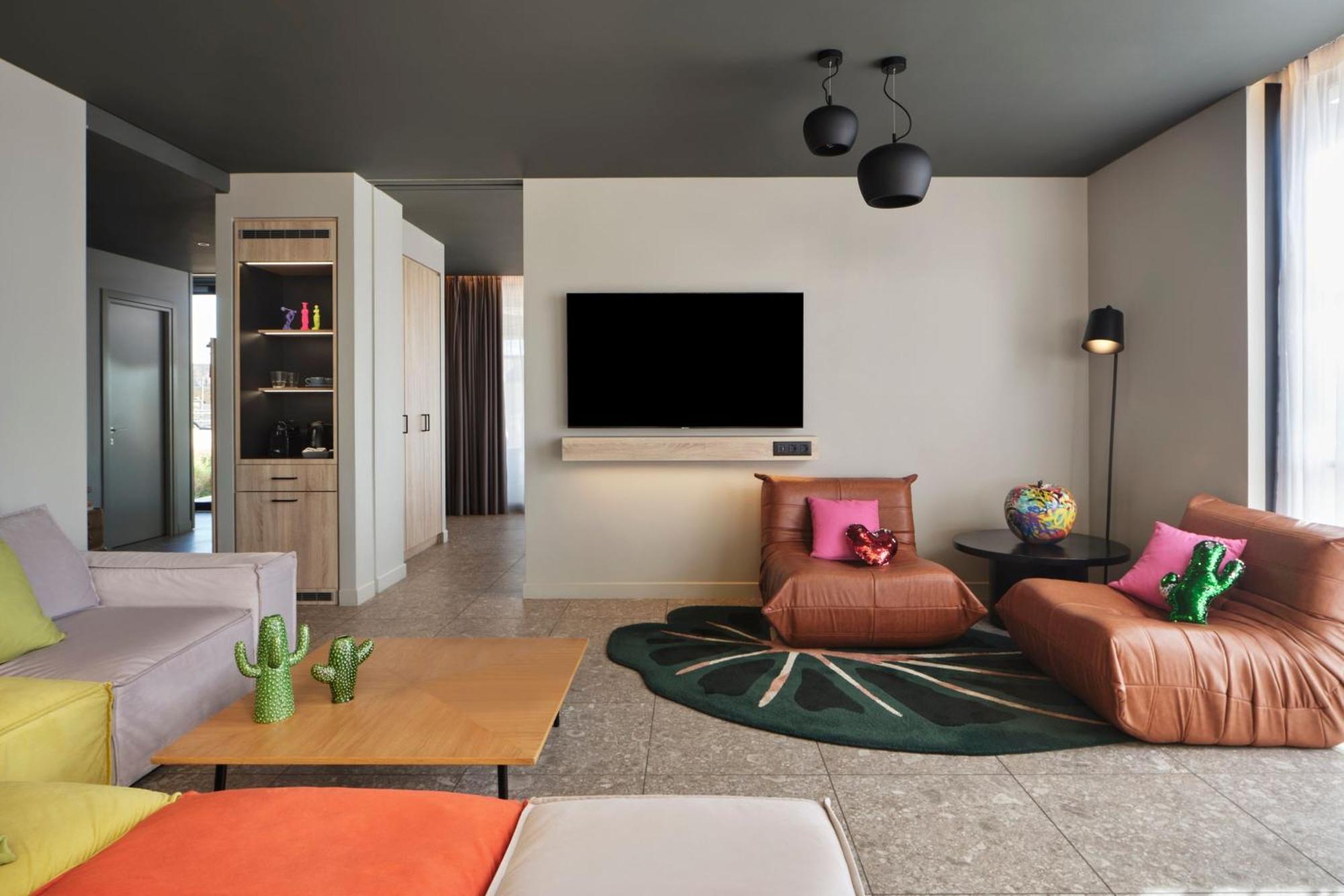 Moxy Athens City Ngoại thất bức ảnh
